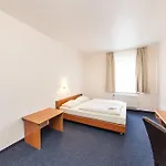 Antares 3* デュッセルドルフ