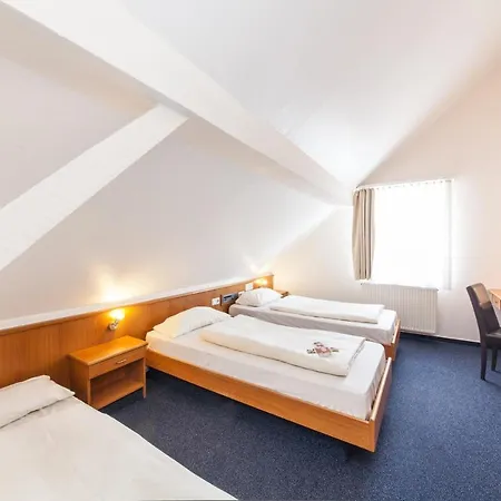 Antares Hotel 3*
