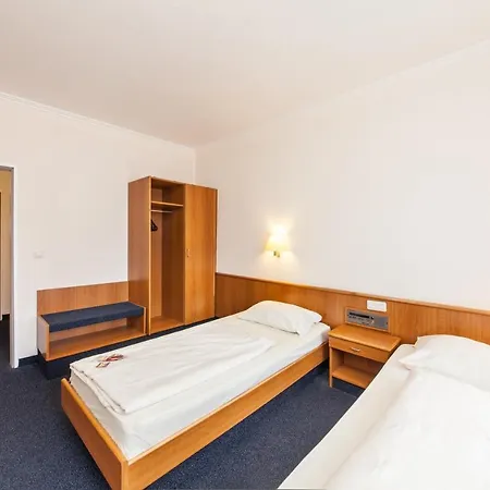 Hotel Antares 3*