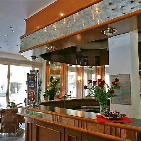 Hotel Antares 3*