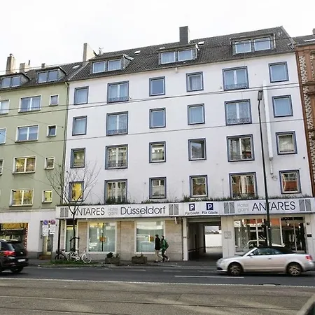 Antares Szálloda Düsseldorf